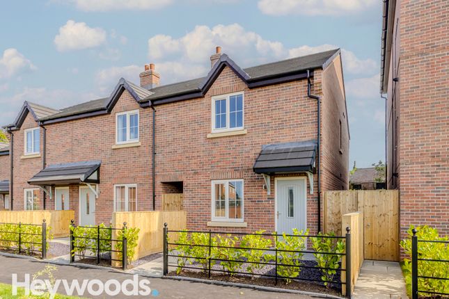 5 Tollhouse Court, Wrinehill, Crewe, CW3 3 bed townhouse for sale