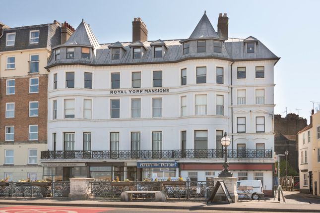 2 bed flat