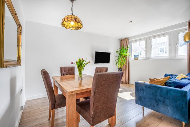 Fulham Road, London, SW10 1 bed flat for sale