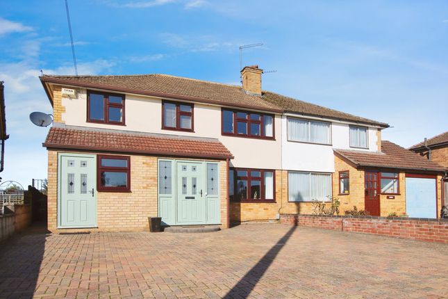 Benmead Road, Kidlington, OX5 5 bed semi