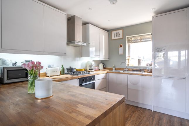 Blackhorse Road, Bristol BS16 2 bed semi
