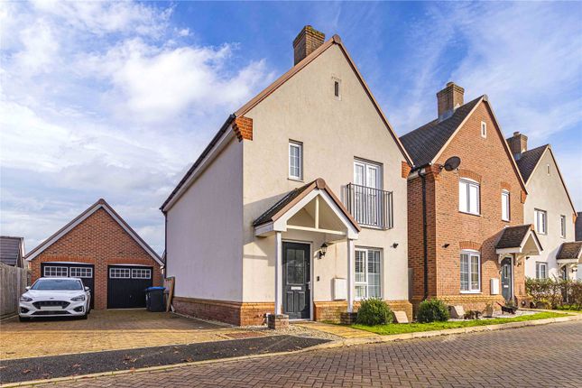 3 bed detached house