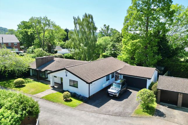 Silverthorn Close, Cheltenham... 4 bed bungalow for sale