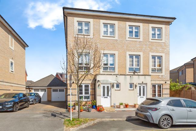 4 bedroom town house for sale