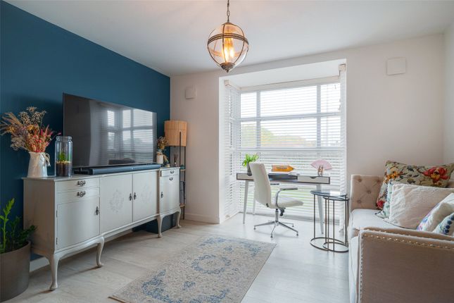 William Heelas Way, Berkshire RG40 2 bed apartment for sale