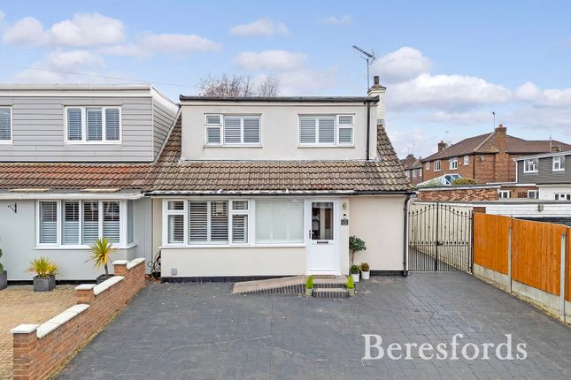 Victors Crescent, Hutton, Brentwood 3 bed semi