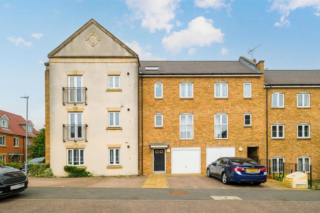 The Square, Loughton 1 bed flat for sale