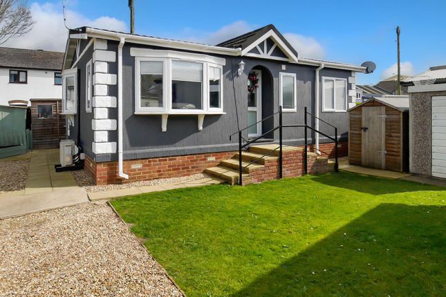 2 bed mobile/park home