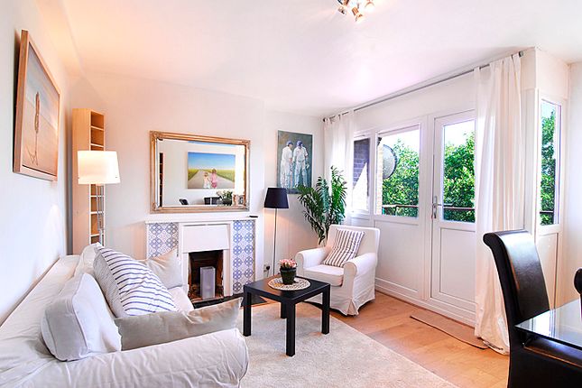 Llewellyn Street, Bermondsey 2 bed flat for sale