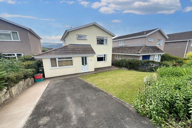 Cwmbeth Close, Crickhowell, NP8 3 bed detached house for sale