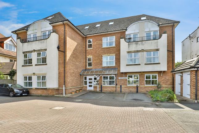 2 bed flat