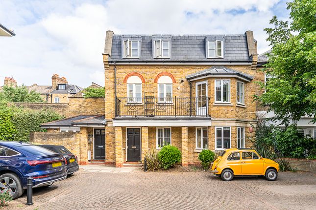 2 bed flat