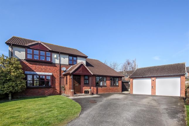 4 bed detached house