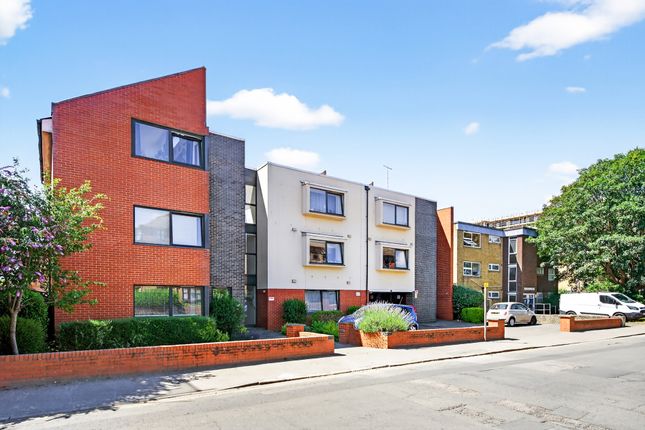 2 bed flat