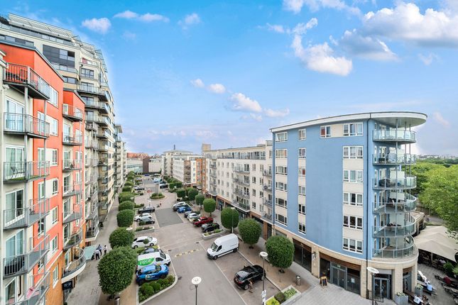 Heritage Avenue, Arctic House, NW9 2 bed flat for sale