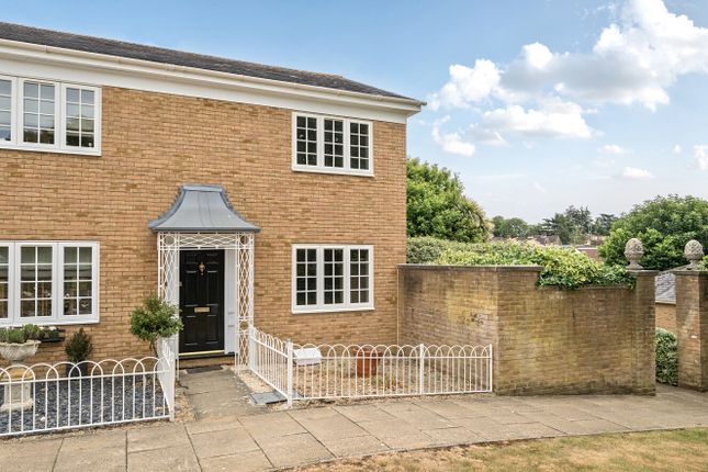 2 bedroom end of terrace house for sale