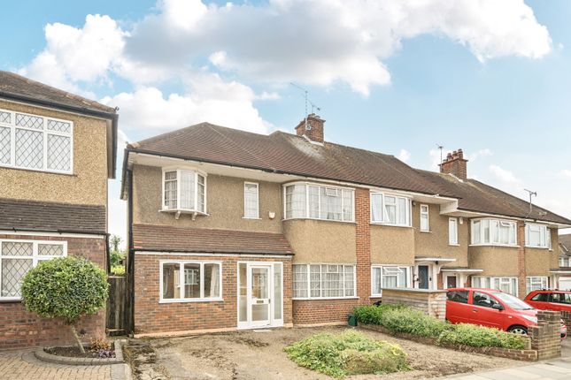3 bedroom end of terrace house for sale