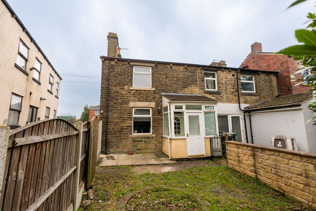 Staincliffe Road, Dewsbury, WF13 3 bed end of terrace house for sale