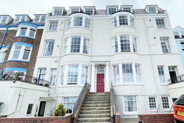 Queens Parade, Scarborough YO12 2 bed flat for sale