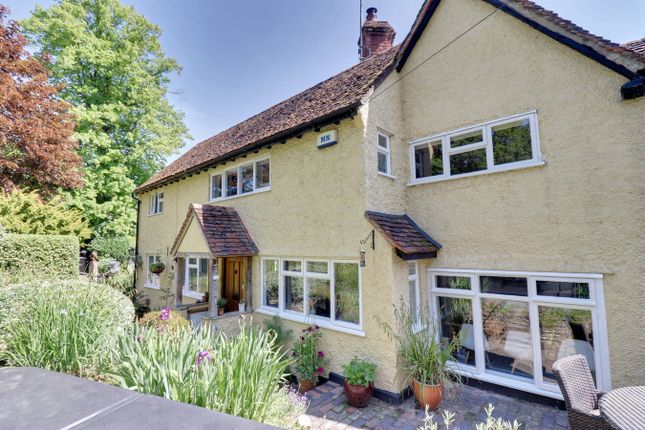Thorley Street, Thorley, Bishop's... 3 bed semi