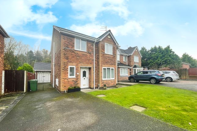 4 bed detached house
