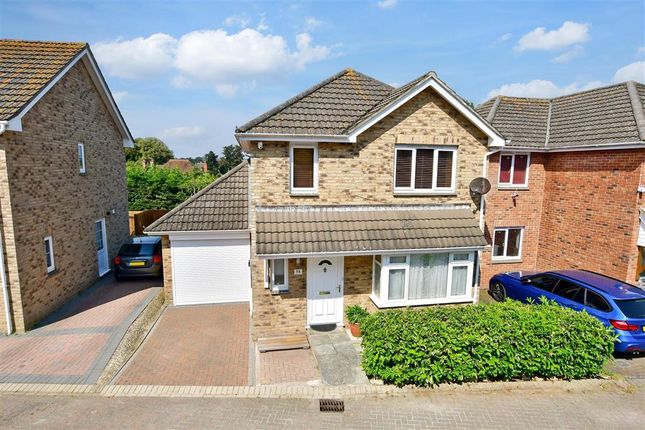 4 bed detached house