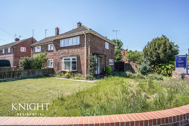 3 bed semi-detached house