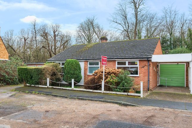 Dunboe Place, Shepperton, TW17 3 bed bungalow for sale