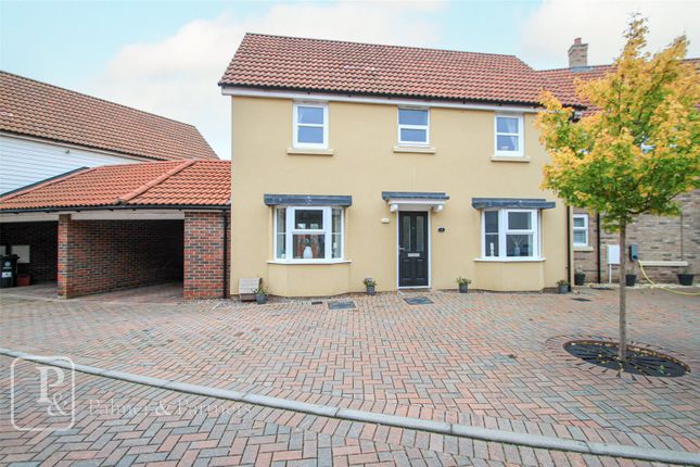 3 bedroom link detached house for sale