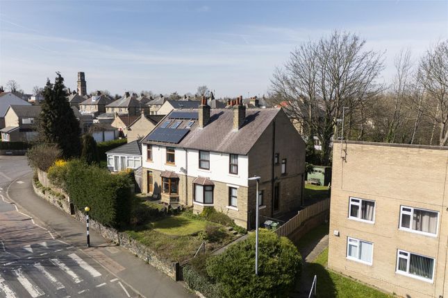 Newsome Road, Huddersfield HD4 3 bed semi