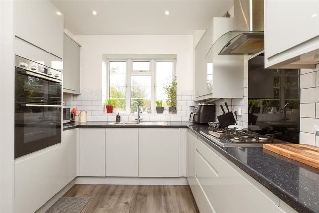 Birling Road, Snodland, Kent 4 bed detached house for sale