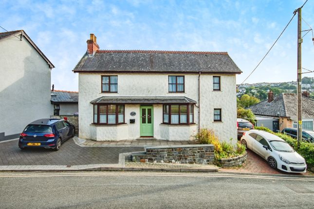 3 bed detached house