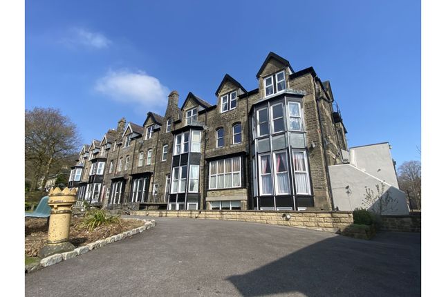 2 bed flat