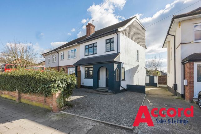 4 bedroom end of terrace house for sale