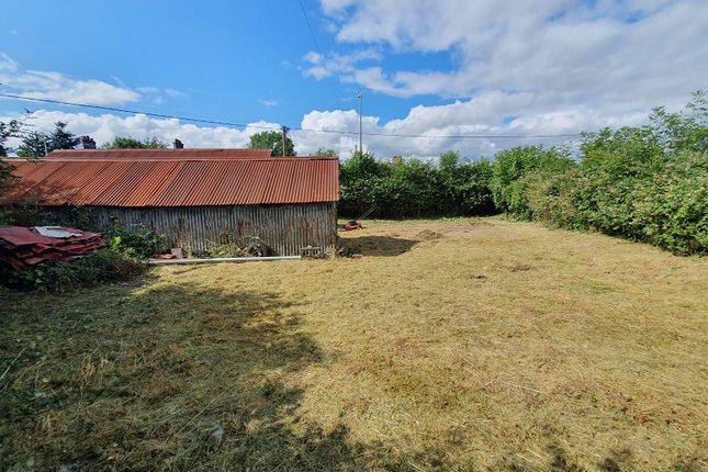 Llangadog, Carmarthenshire. Plot for sale