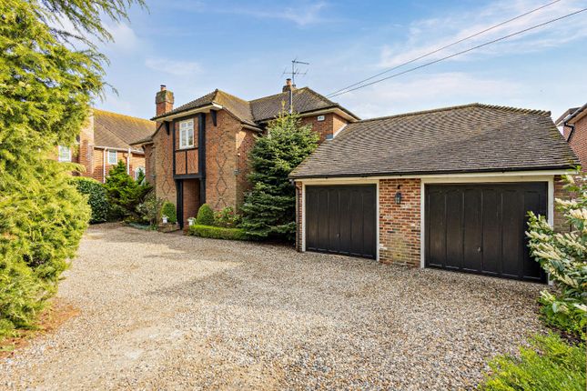 Roxwell Road, Chelmsford, Essex 4 bed detached house for sale