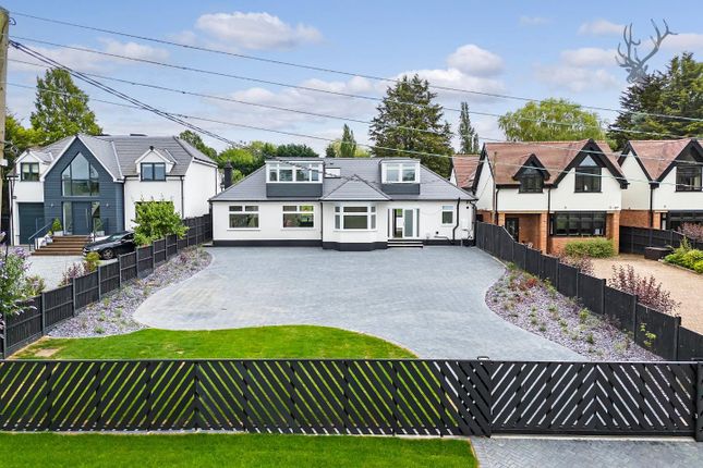 Bournebridge Lane, Stapleford Abbotts 4 bed detached bungalow for sale