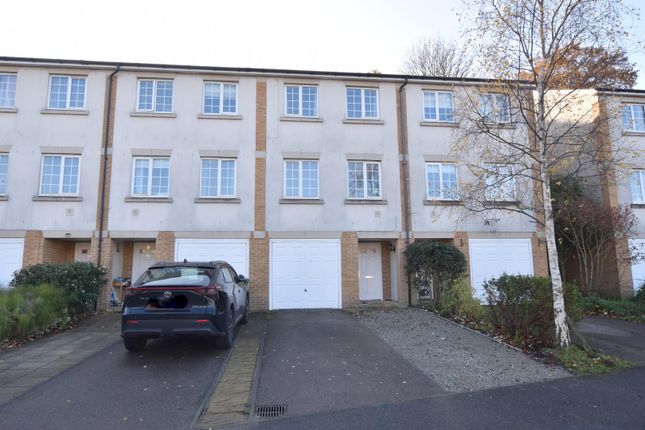 3 bed town house