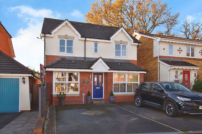 4 bed detached house