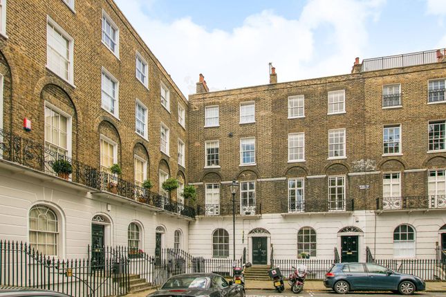 Myddelton Square, Clerkenwell... 1 bed flat for sale