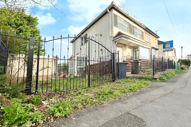 Aldersley Road, Wolverhampton, West... 2 bed semi