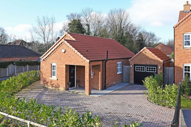 Bishopdale Way, Fulford, York, YO19 2 bed bungalow for sale
