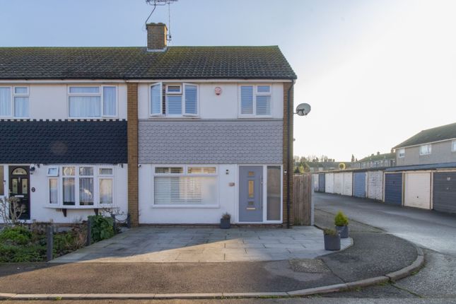 Vincent Close, Broadstairs, CT10 3 bed semi