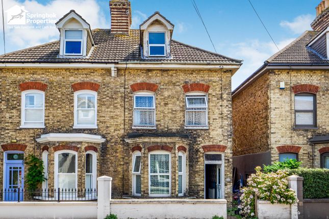4 bedroom semi-detached house for sale