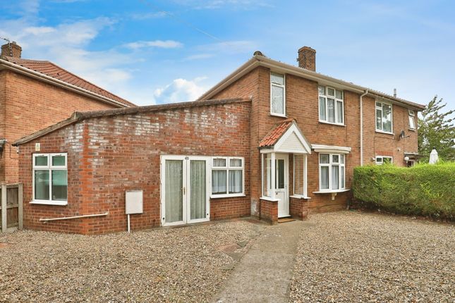 4 bed semi-detached house