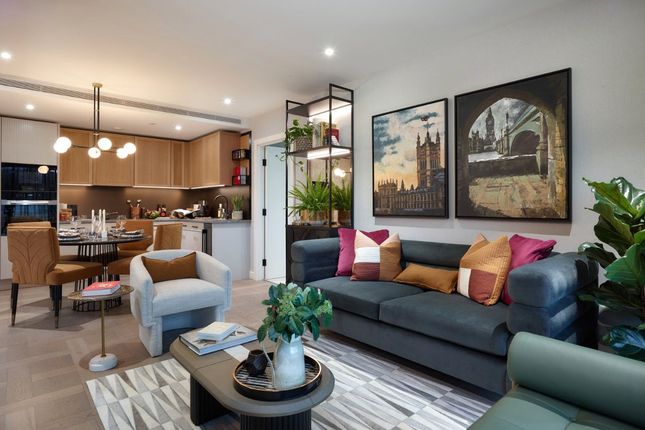 London Dock, Wapping E1W 2 bed flat for sale