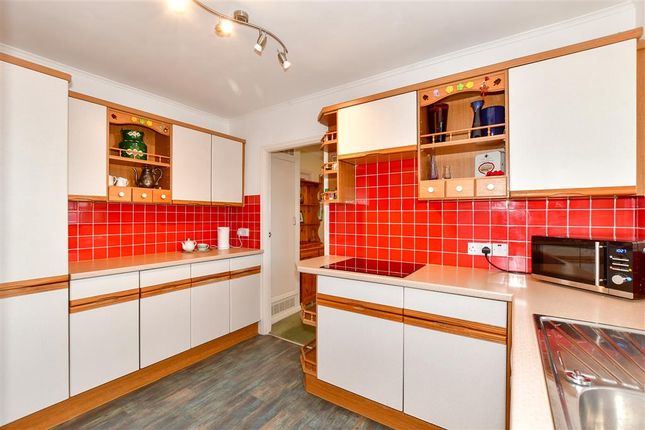 2 bed flat