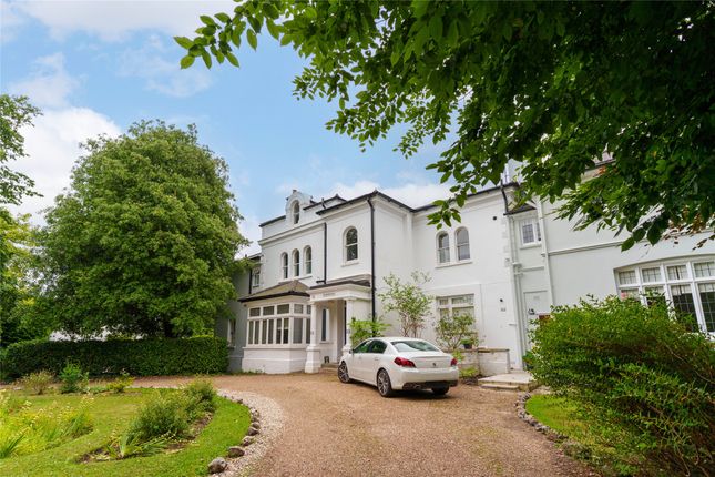 Kilmarnock, 30 Wray Park Road... 2 bed apartment for sale