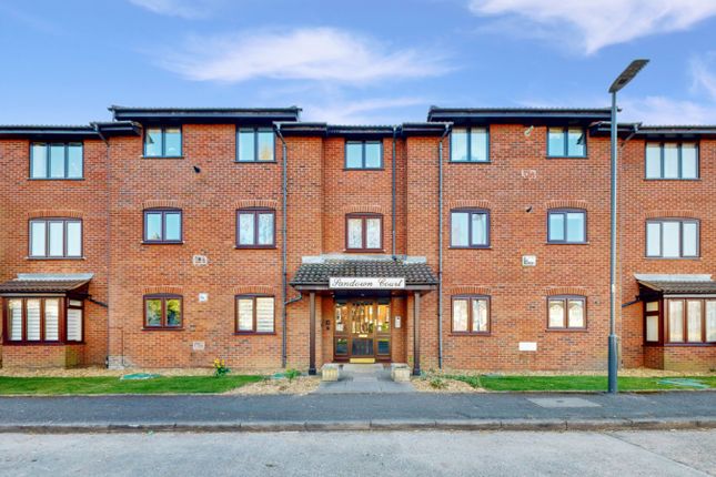 2 bed flat