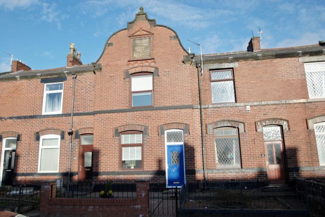 Walmersley Road, Bury BL9 2 bed terraced house for sale